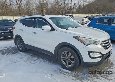 2016 Hyundai Santa Fe Sport z USA, uszkodzony, nr VIN 5XYZUDLB4GG311984